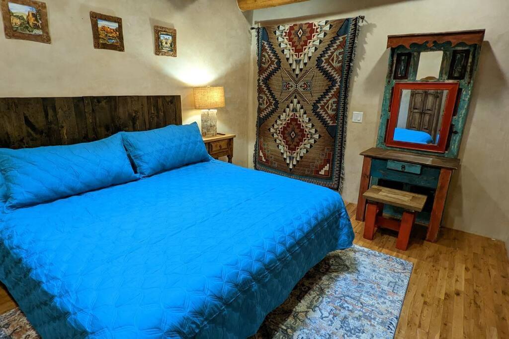 Magical Santa Fe Stay, Minutes From Town Square, Sleeps 4, Includes Free Parking And Outdoor Hot Tub! Екстер'єр фото