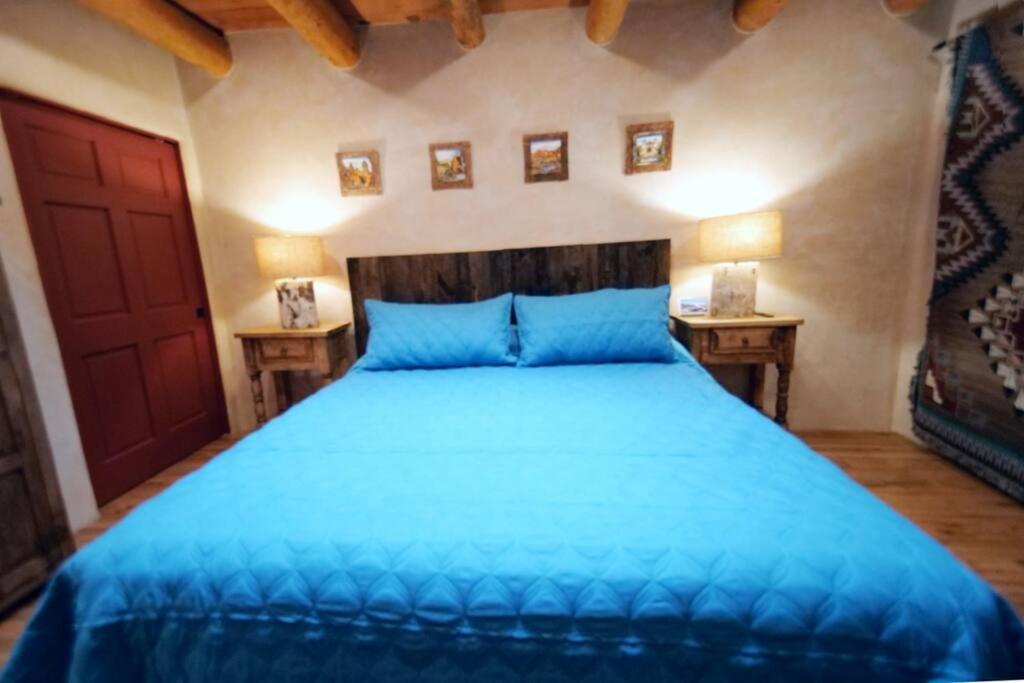 Magical Santa Fe Stay, Minutes From Town Square, Sleeps 4, Includes Free Parking And Outdoor Hot Tub! Екстер'єр фото